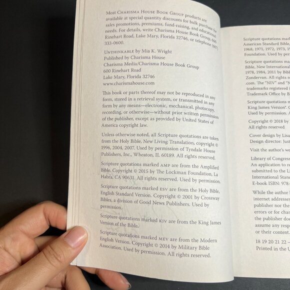 *Signed* Unthinkable - Do the Unordinary to Exp the Extraordinary by Mia Wright - Picture 4 of 7